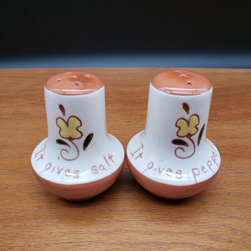 Vintage Hand Painted Salt & Pepper Shakers “It Gives” Brown & White 3” Folk Art